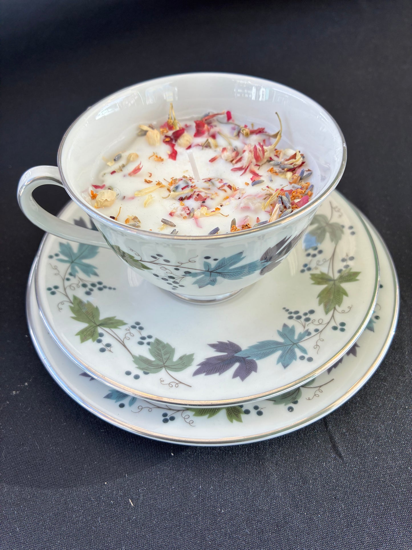 Vintage Teacup Candle – Lavender Scented