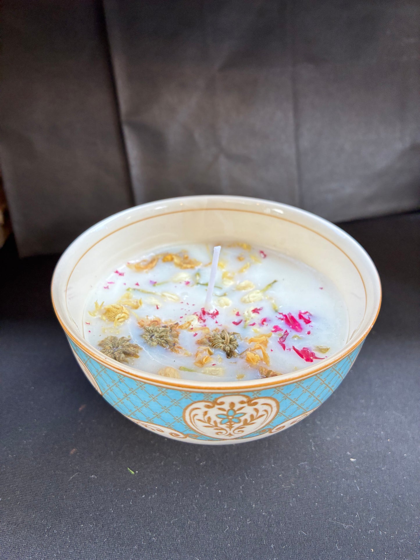 Vintage Lavender Scented Candle