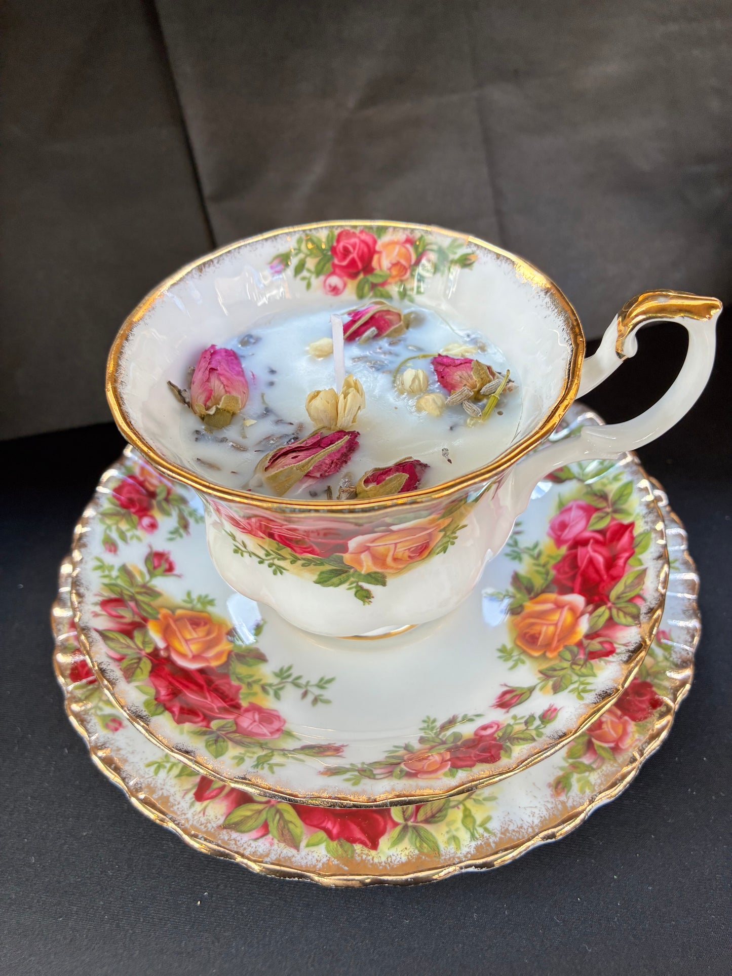 Vintage Teacup Velvet Rose Scented Candle