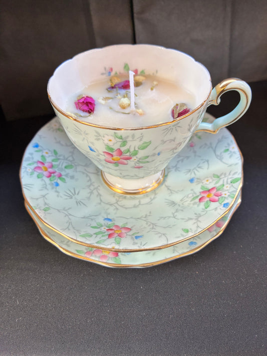 Vintage Teacup Velvet Rose Scented Candle