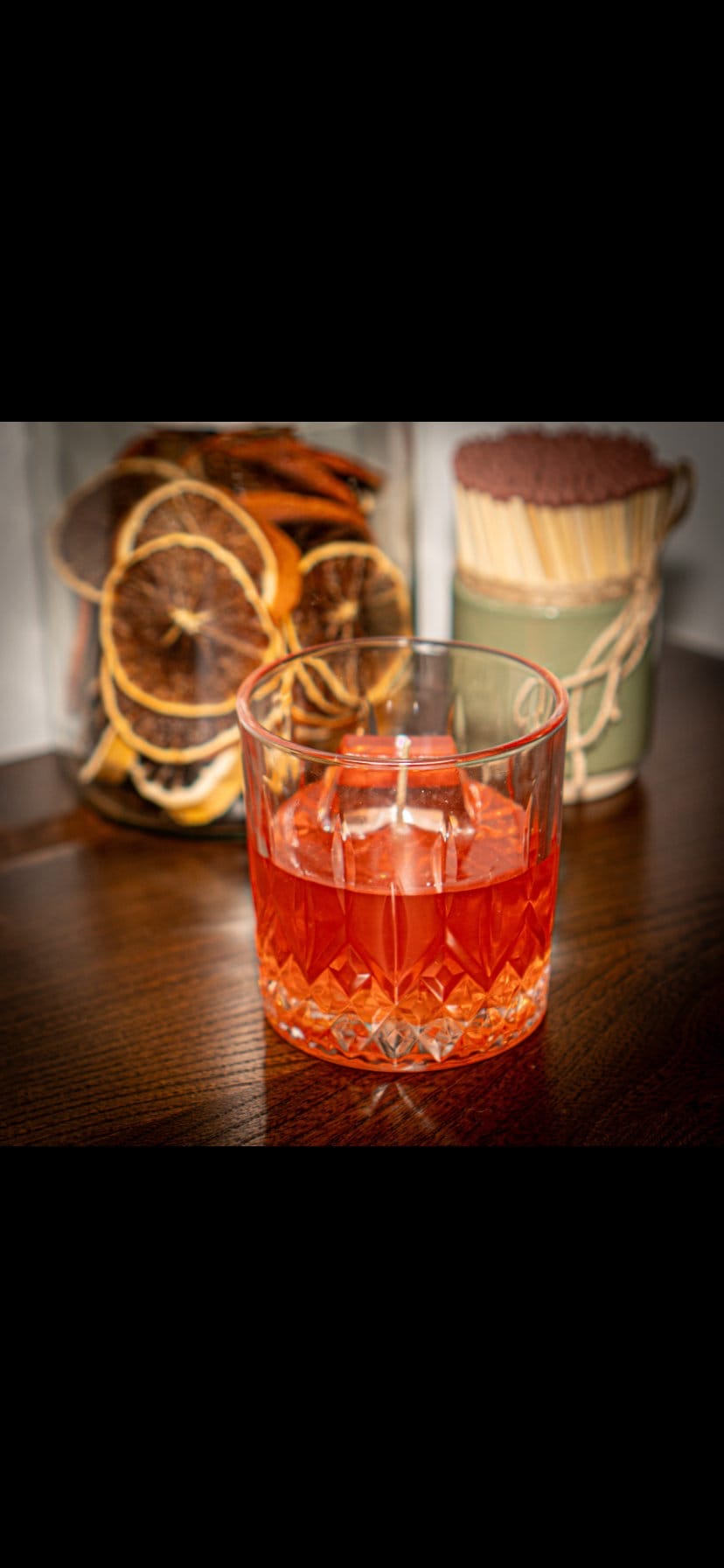 Whiskey Scented Glass candle, tailored to The Timeless Glow tone