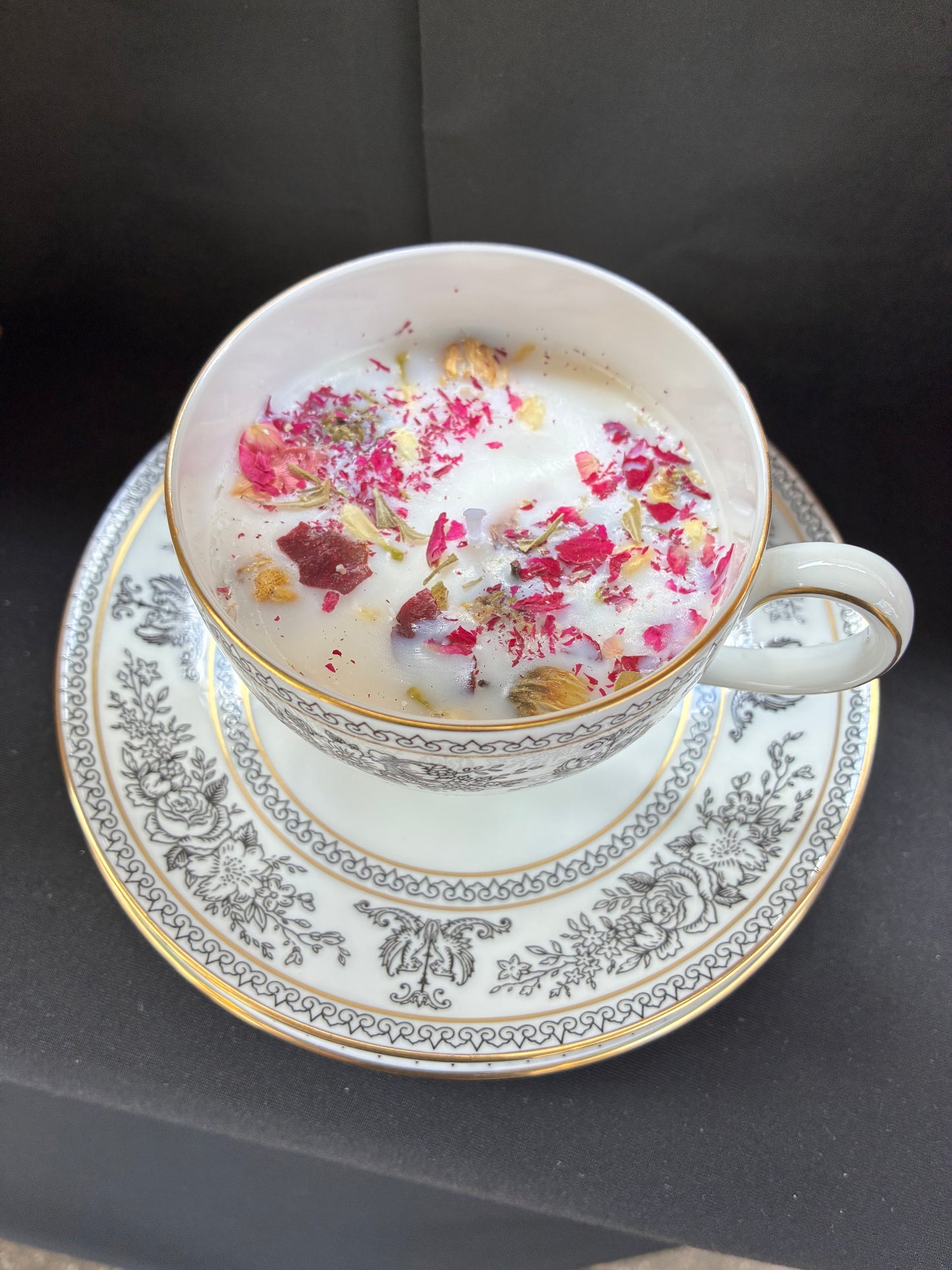 Handmade Vintage Teacup Set Candle scented with jasmine essential oils topped with dried botanicals, tailored to The Timeless Glow tone.