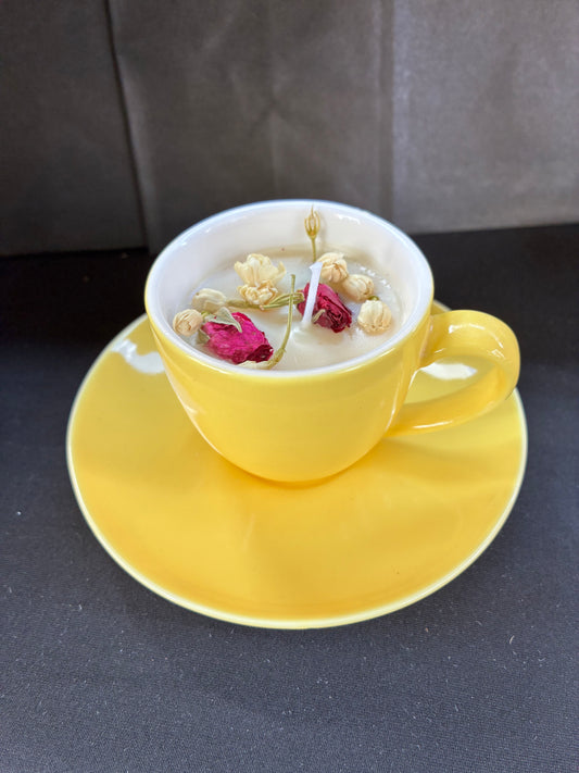 Handmade Vintage Teacup Candle infused with Satsuma essential oils, tailored to The Timeless Glow tone.