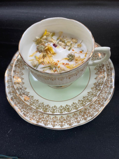 Vintage Trio Teacup Jasmine Scented Candle