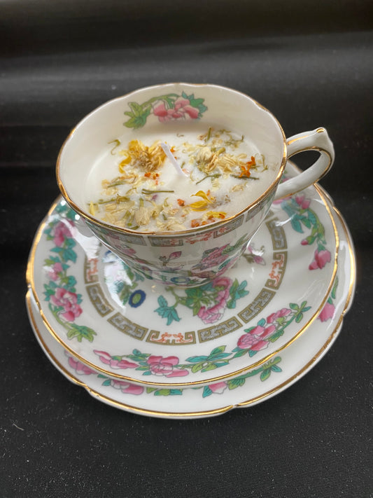 Vintage Trio Teacup Velvet Rose Candle